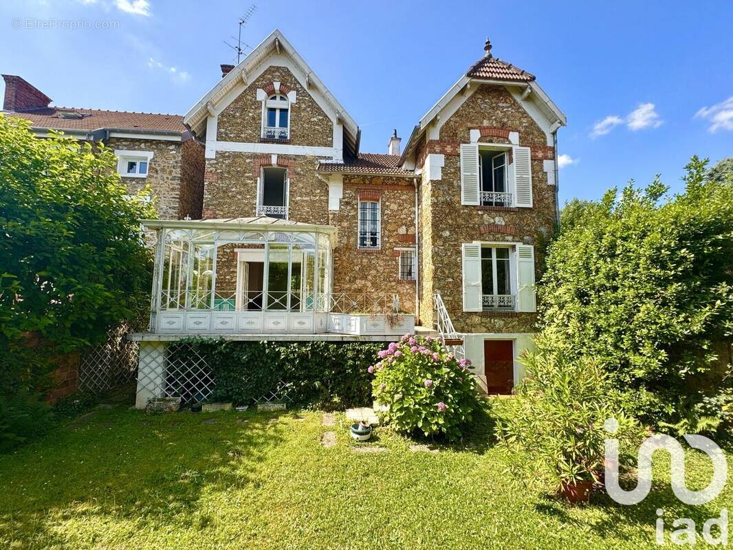 Photo 1 - Maison à BOURG-LA-REINE