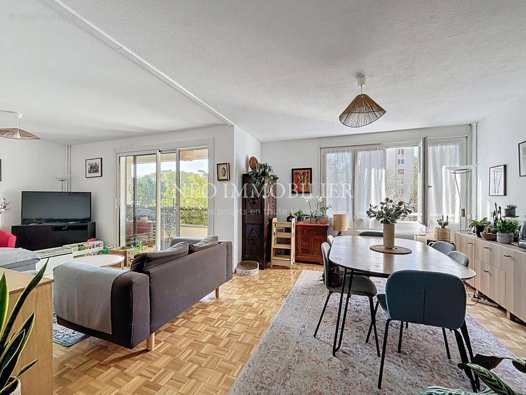 Appartement à LYON-5E
