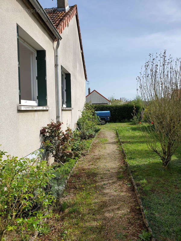 Maison à DECIZE