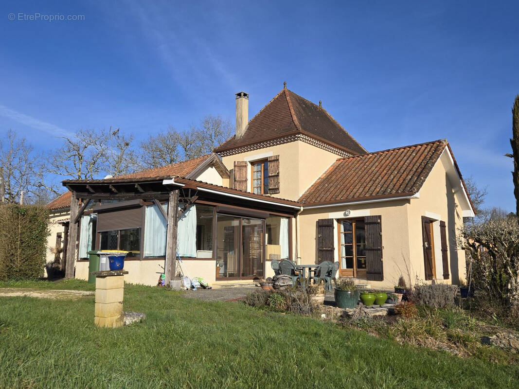 Maison à ISSAC