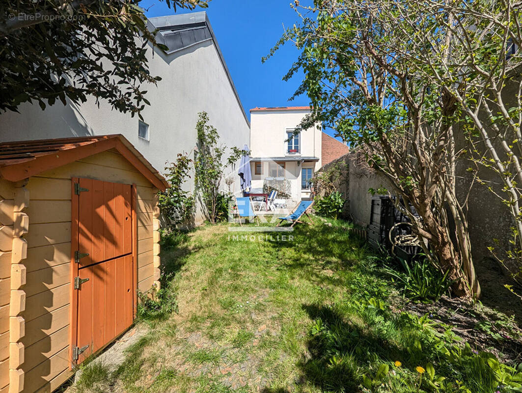 Maison à FONTENAY-SOUS-BOIS