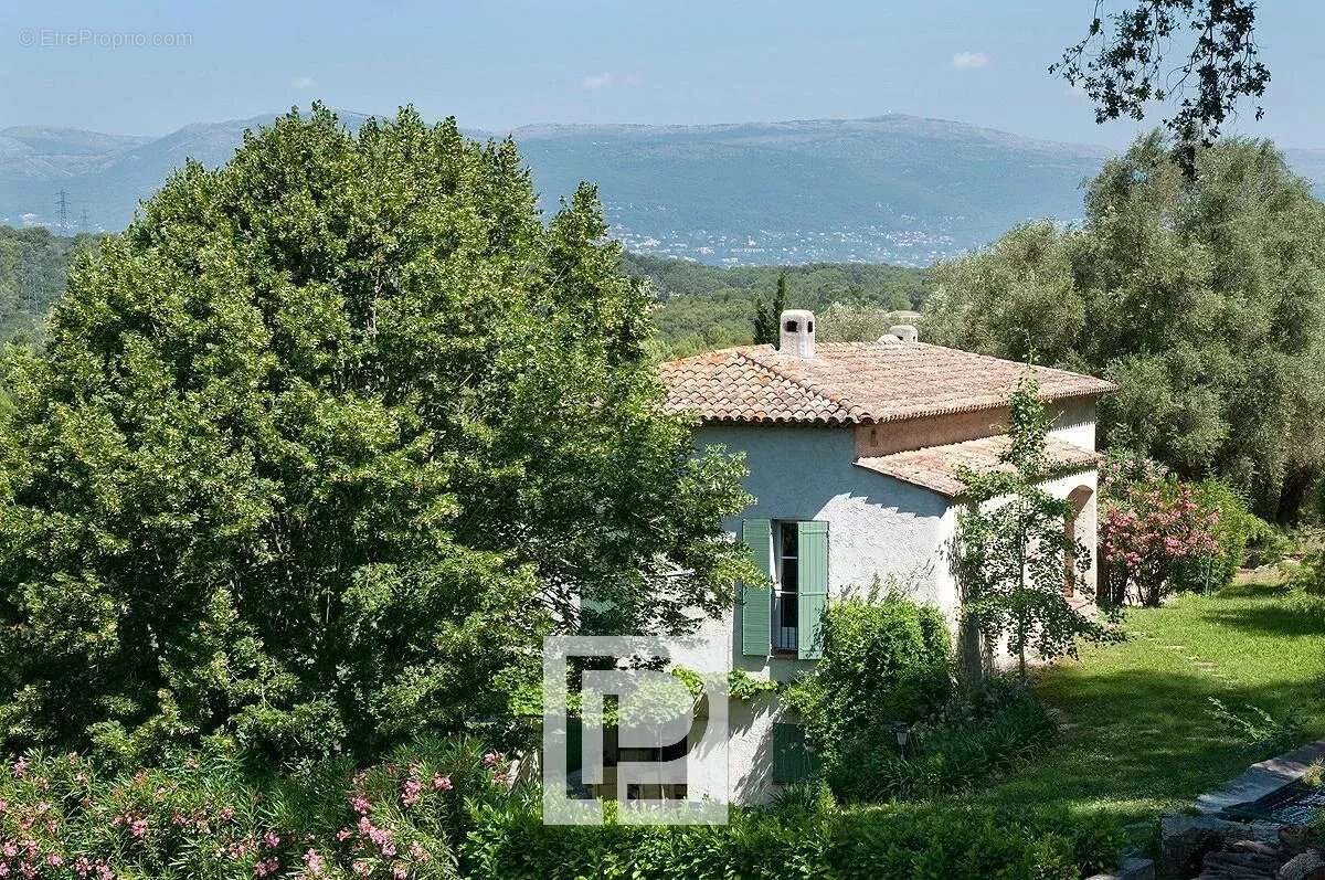 Maison à MOUGINS