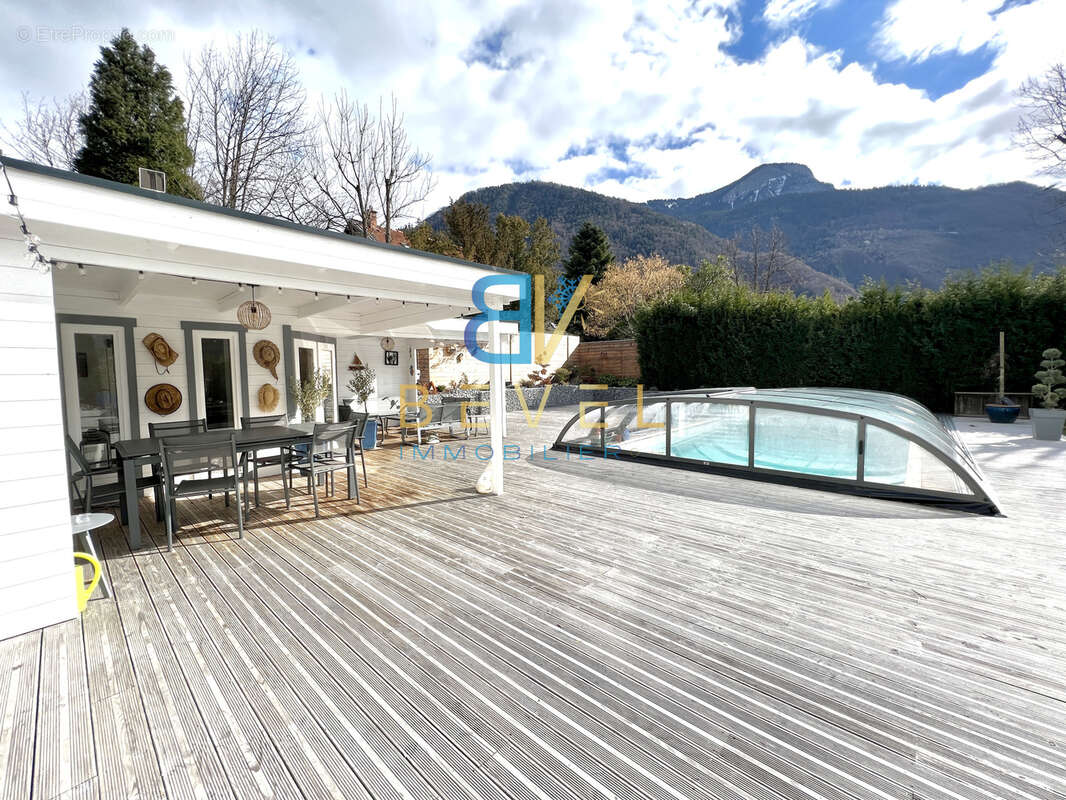 Maison à LA CHAMBRE