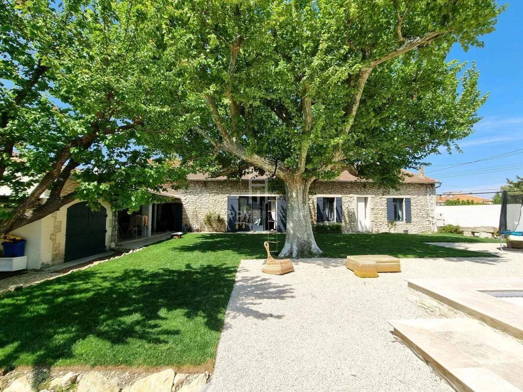 Maison à SAINT-REMY-DE-PROVENCE