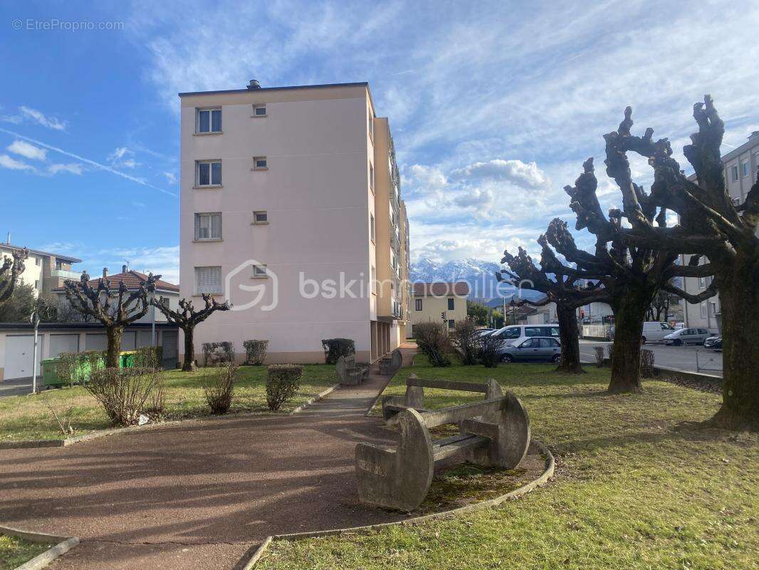 Appartement à SEYSSINET-PARISET