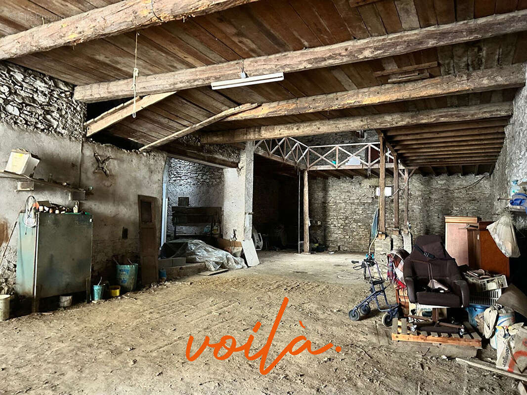 Autre à PEPIEUX