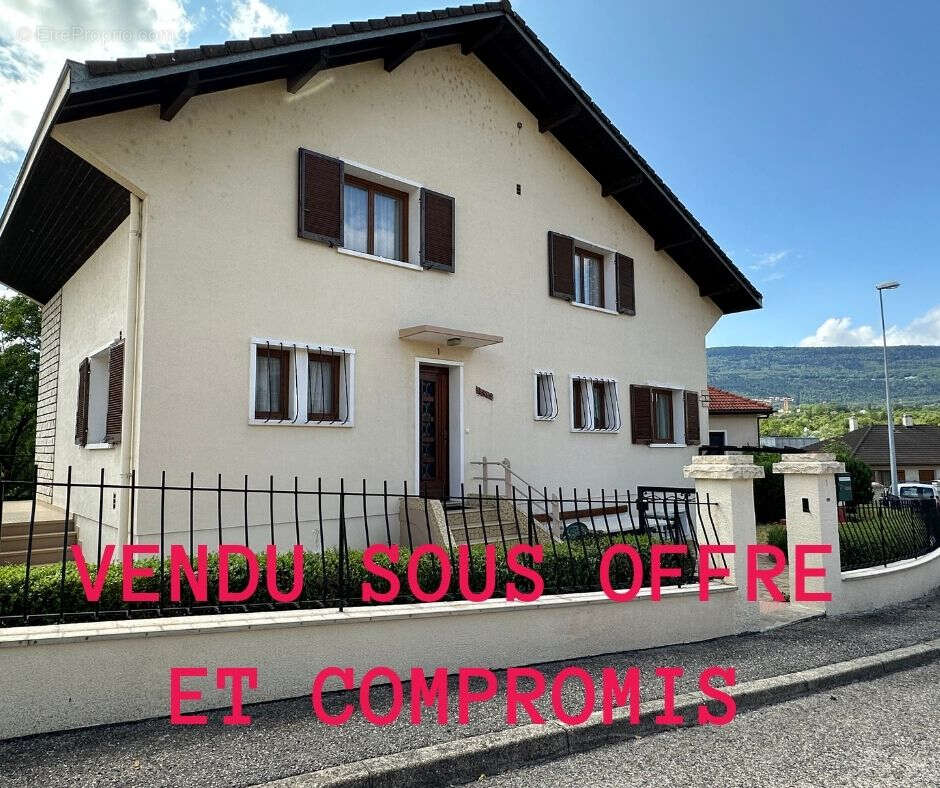 Maison à BELLEGARDE-SUR-VALSERINE