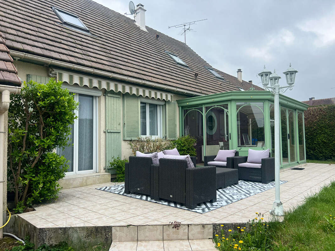Maison à LA CHAPELLE-EN-SERVAL