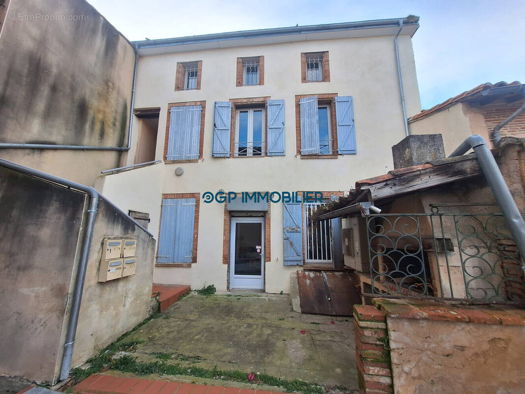 Appartement à CASTELNAU-D&#039;ESTRETEFONDS