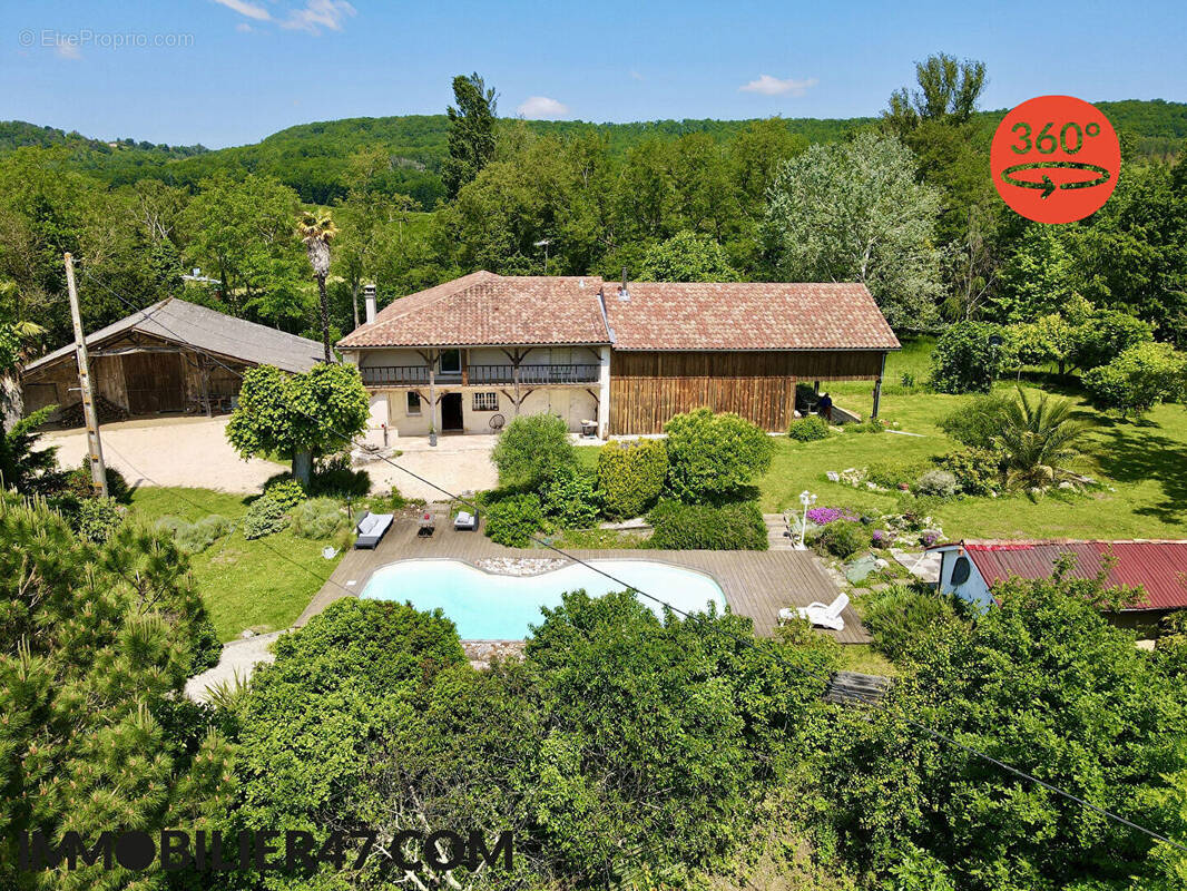 Maison à CASTELMORON-SUR-LOT