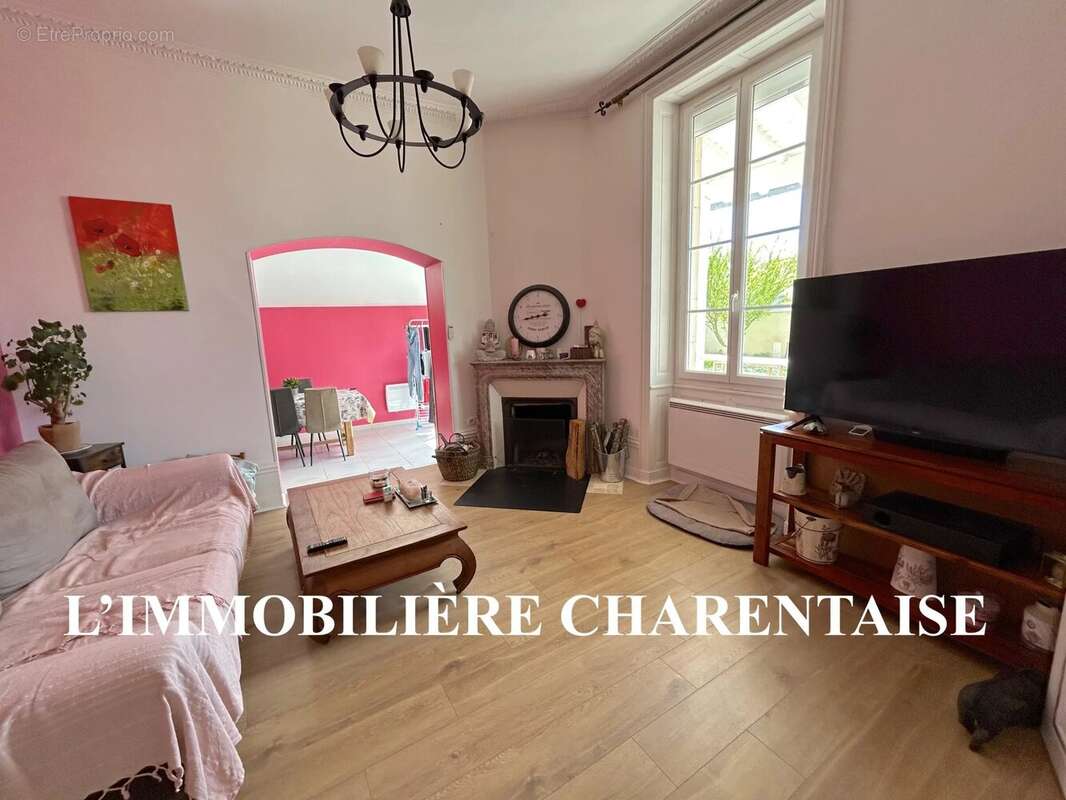 Maison à SEMUSSAC