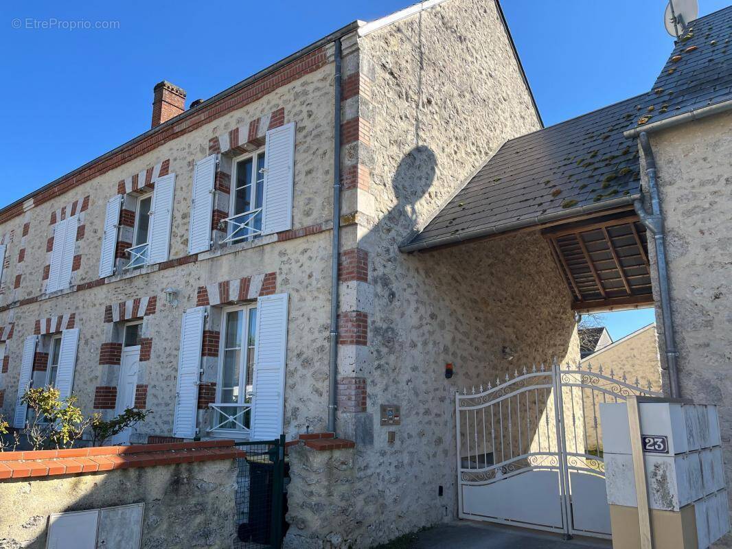 Appartement à LAILLY-EN-VAL