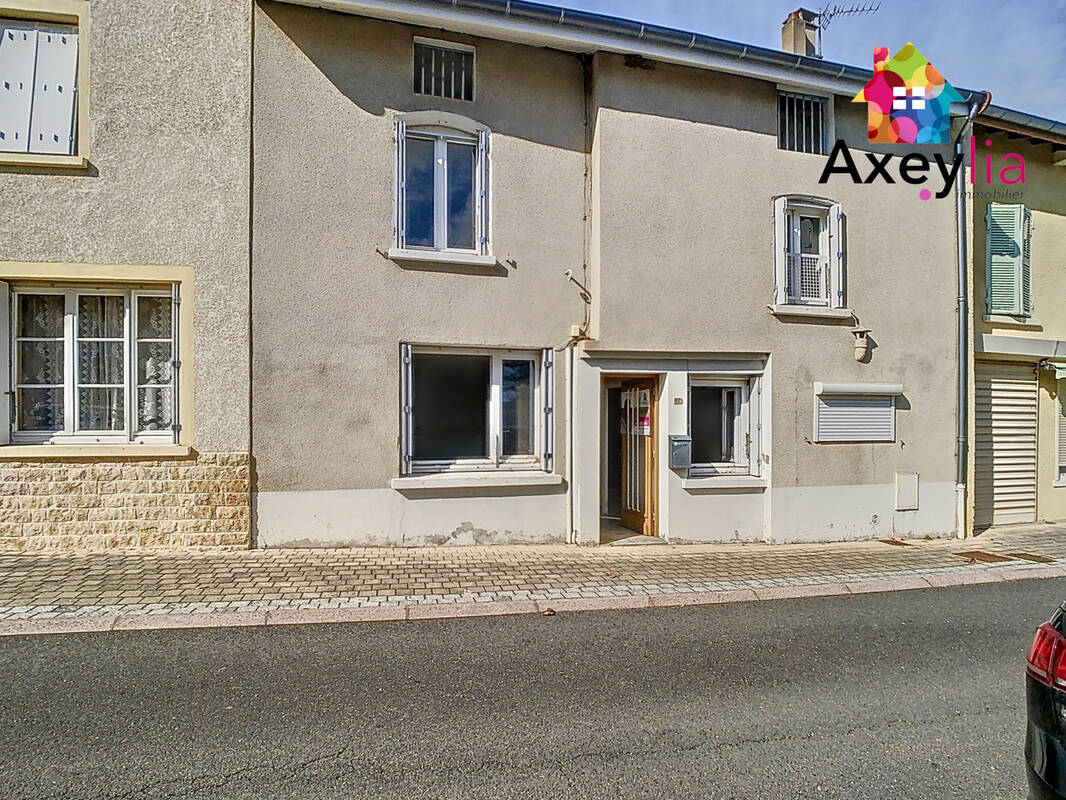 Maison à RENAISON