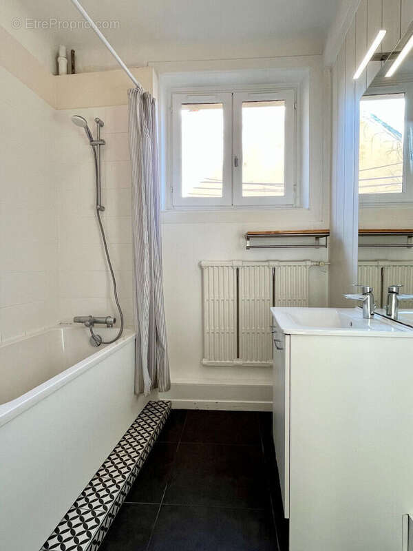 Appartement à AURILLAC