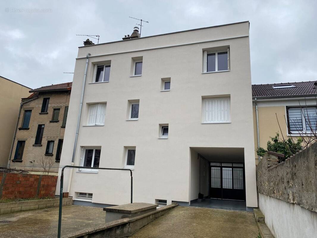 Appartement à CHOISY-LE-ROI