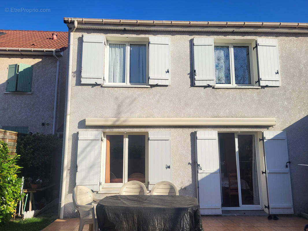 Maison à PIERREFITTE-SUR-SEINE