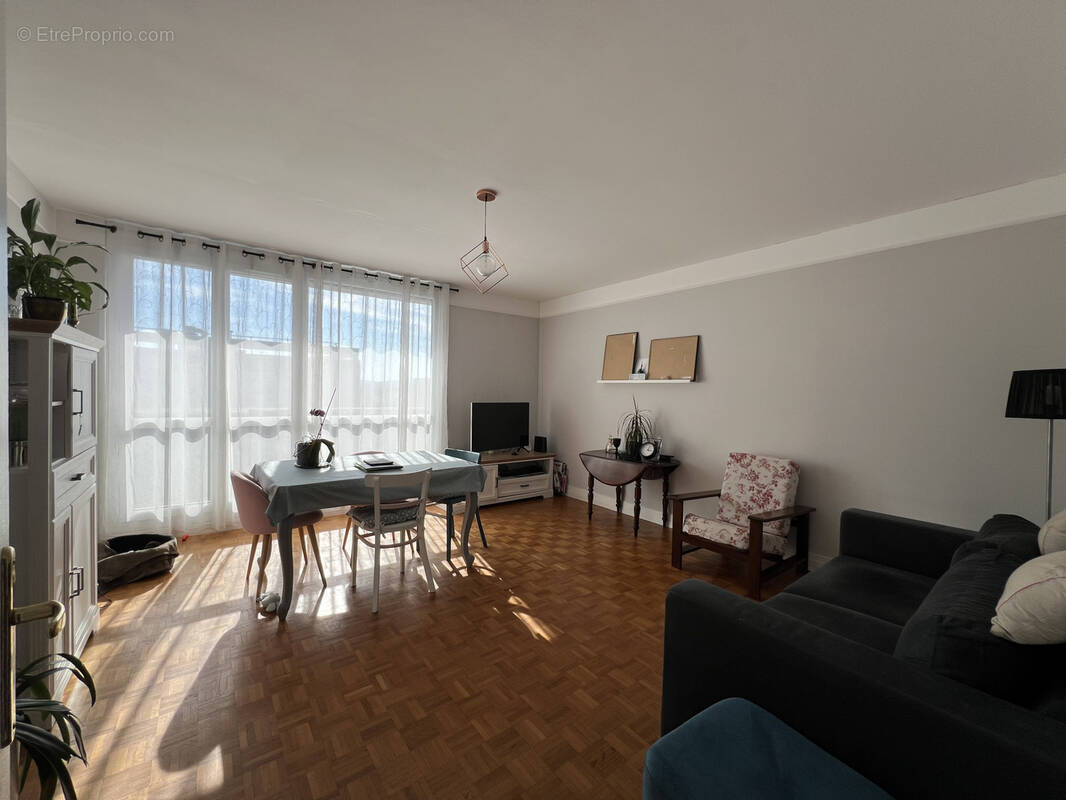 Appartement à SENS