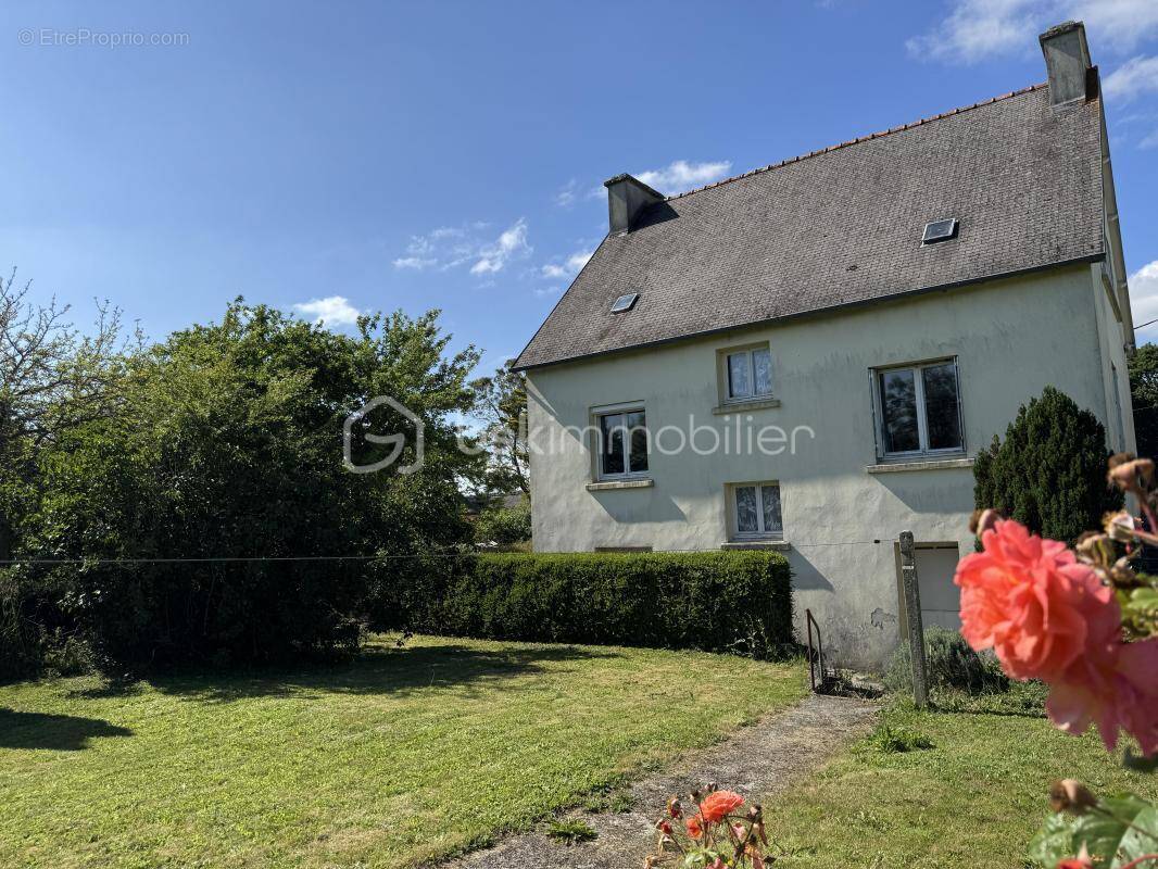 Maison à LE FAOU
