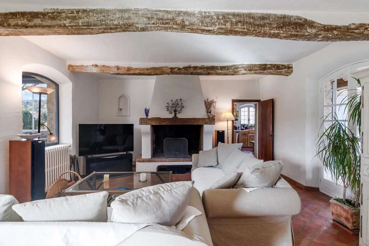 Maison à LE ROURET