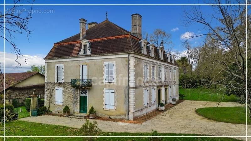 Maison à NOGARO