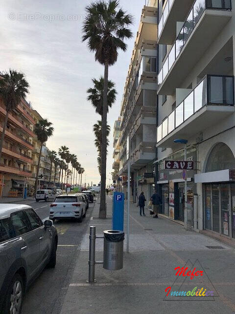 Commerce à CANET-EN-ROUSSILLON