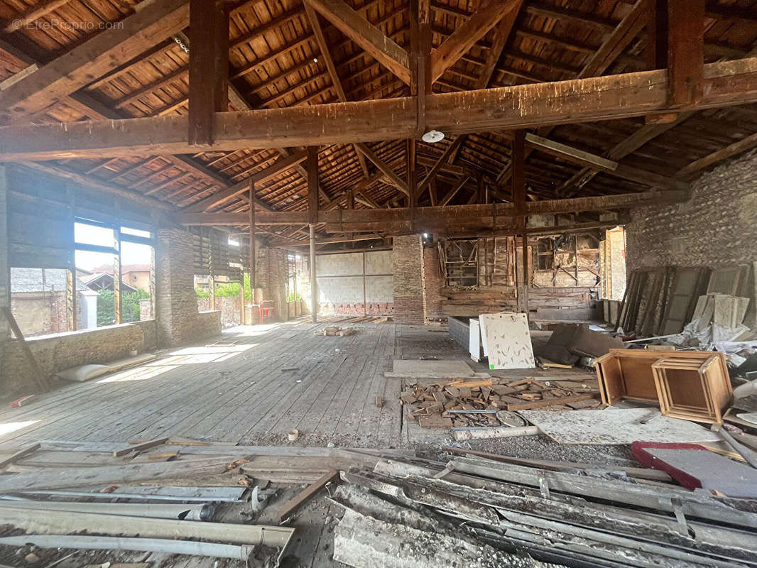 Appartement à BEAUREPAIRE