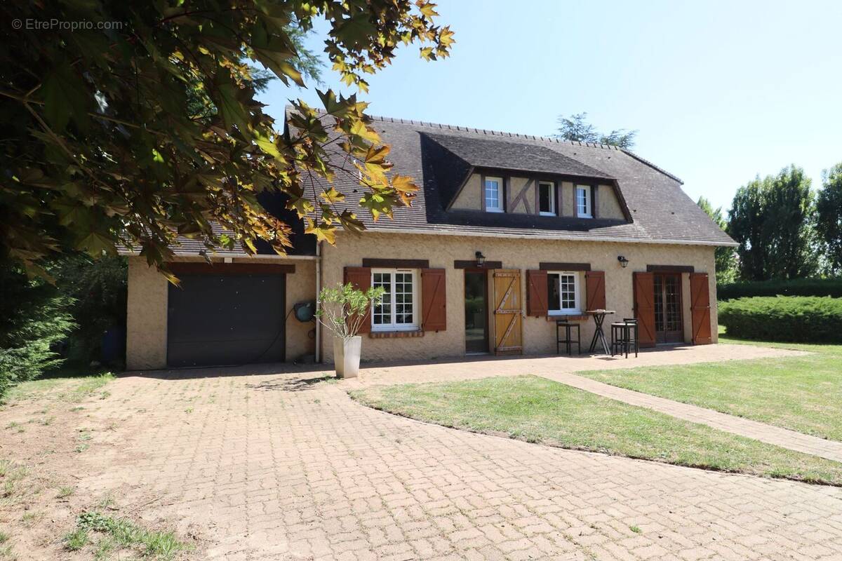 Maison à PACY-SUR-EURE
