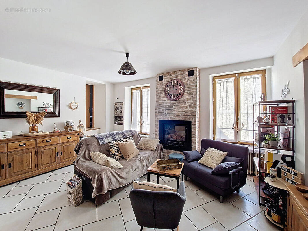 Maison à CHARS