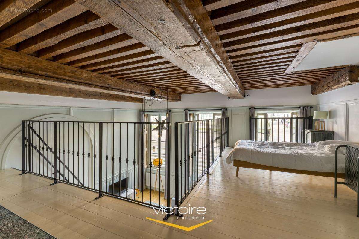 Appartement à LYON-1E