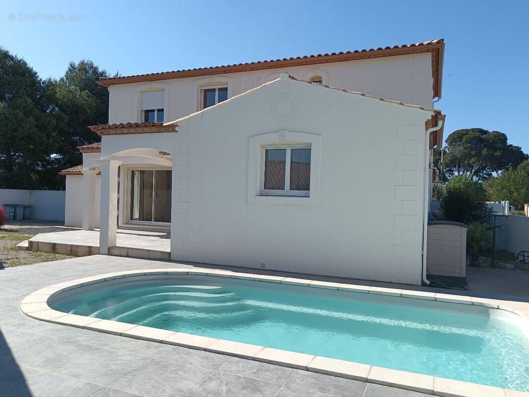 Maison à MONTADY