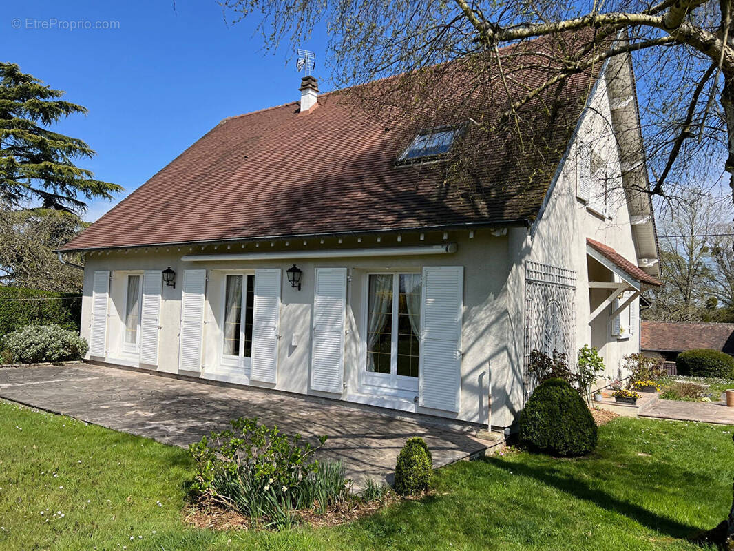 Maison à VILLIERS-ADAM