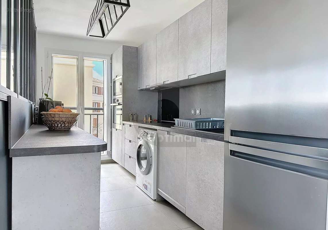 Appartement à LA TURBIE