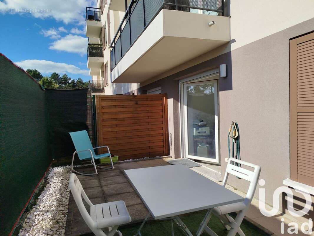 Photo 8 - Appartement à FLEURY-MEROGIS