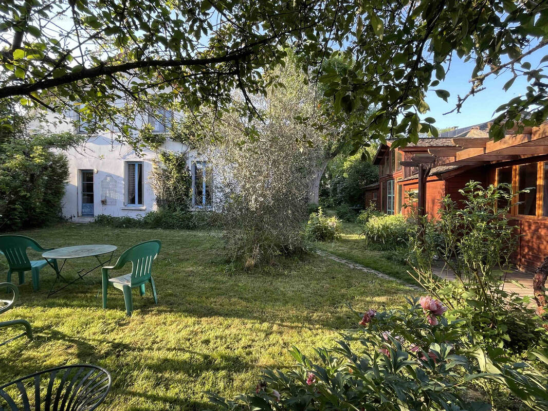 Maison à JOUY-EN-JOSAS