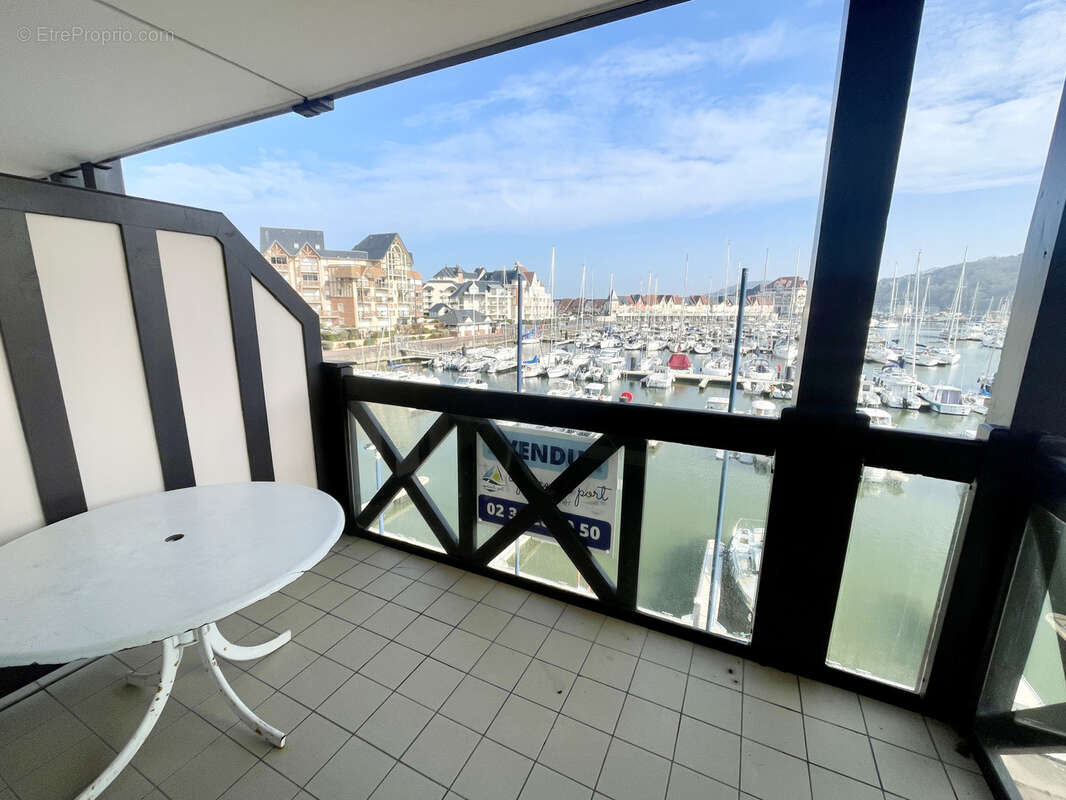 Appartement à DIVES-SUR-MER