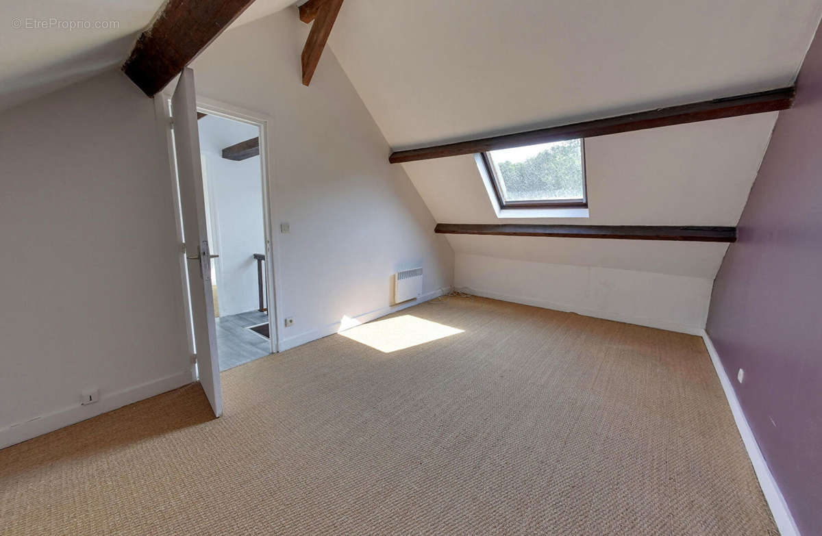 Appartement à SAINT-LEGER-EN-YVELINES