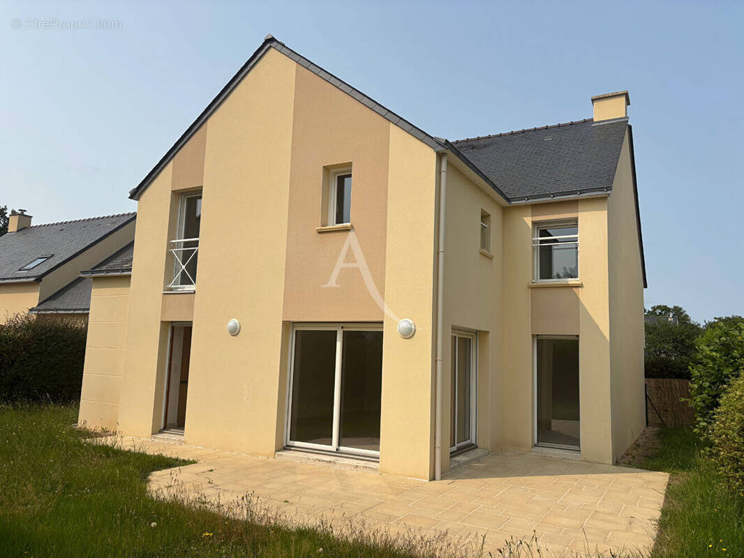 Maison à CARQUEFOU