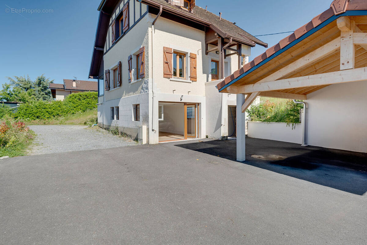 Appartement à NEUVECELLE