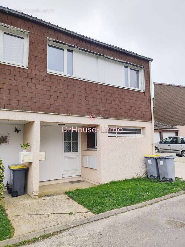 Maison à VEMARS