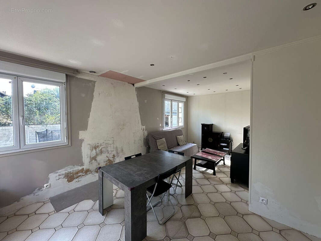 Maison à NOISY-LE-SEC