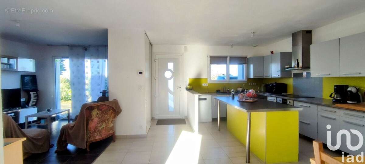 Photo 5 - Maison à ISIGNY-LE-BUAT