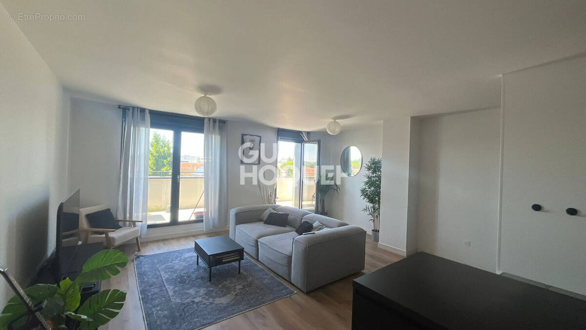 Appartement à COMPIEGNE