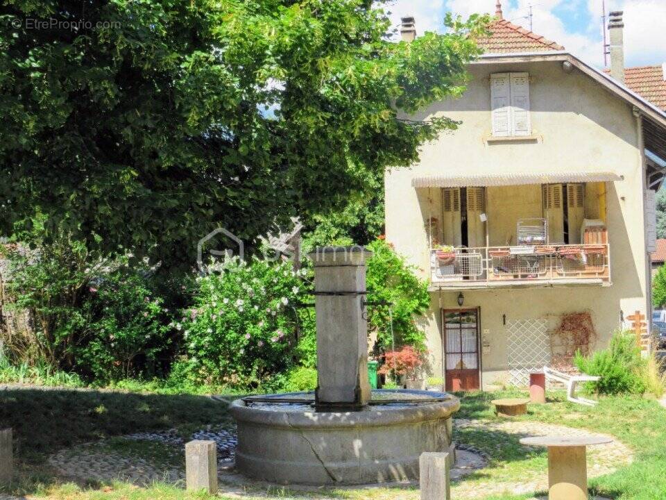 Maison à TENCIN