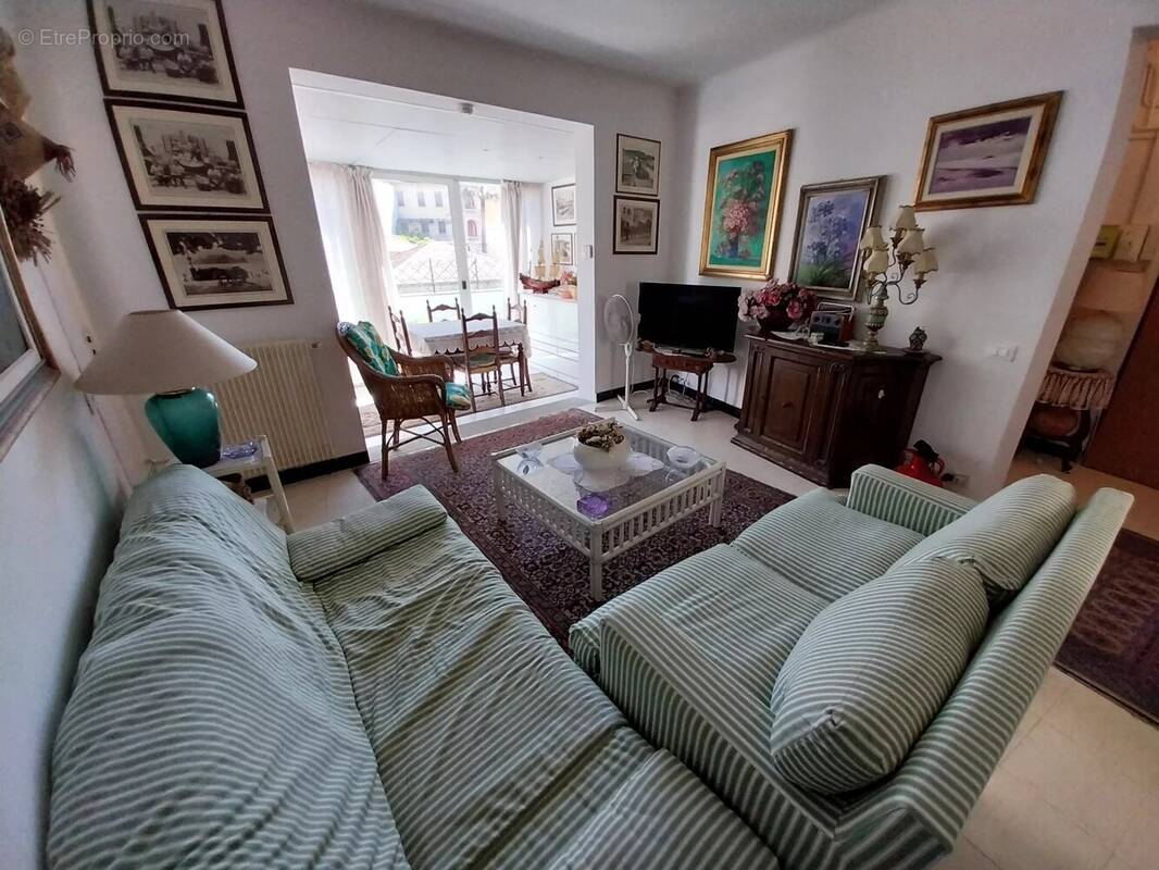 Appartement à MENTON