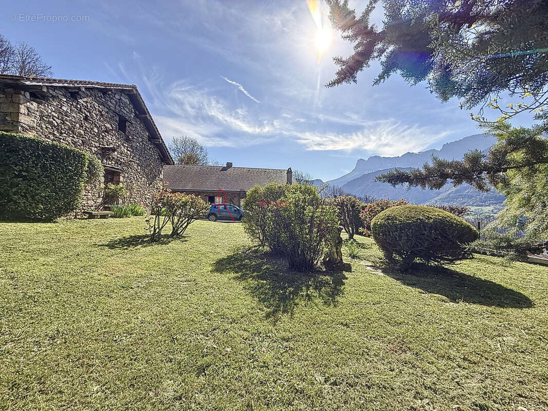 Maison à VIF