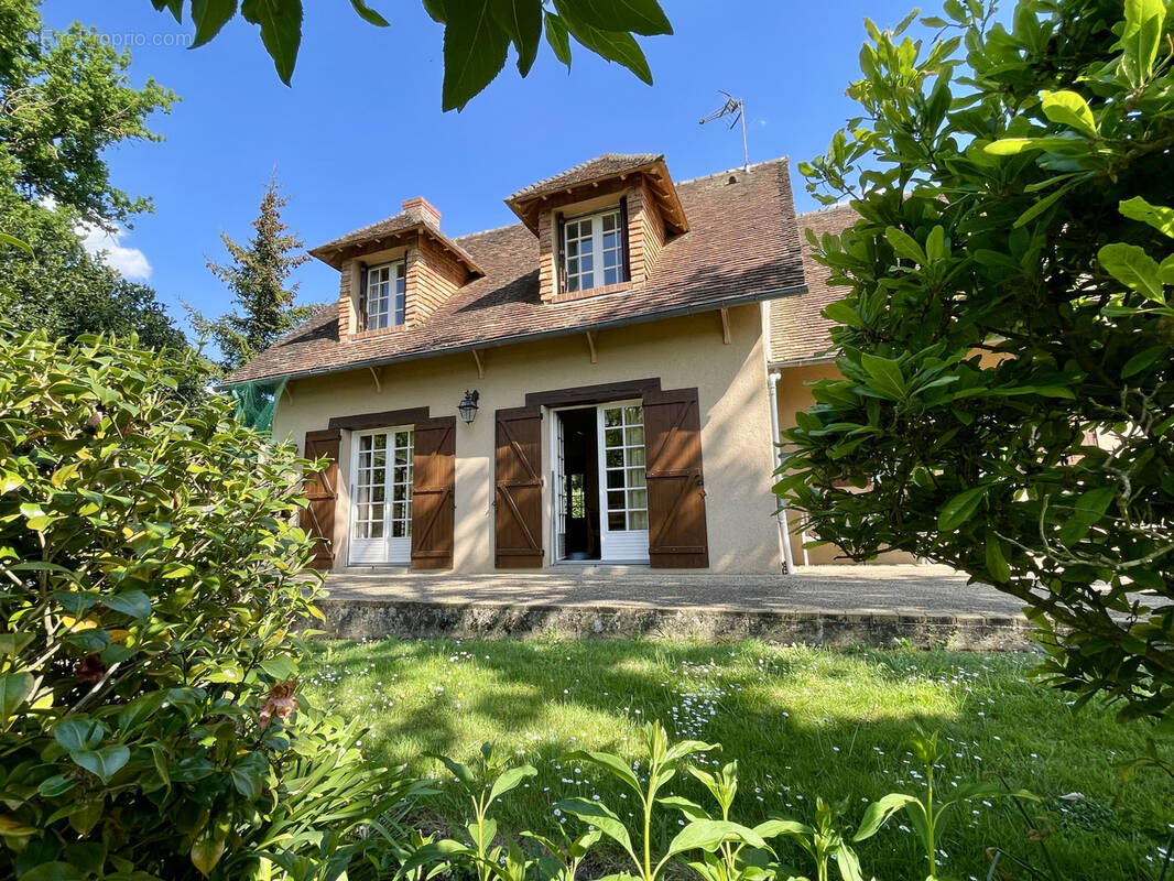 Maison à SABLE-SUR-SARTHE