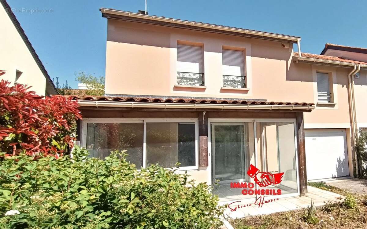 Maison à OULLINS