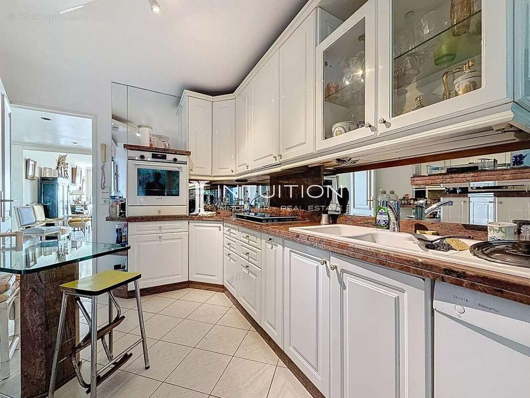 Appartement à LE CANNET
