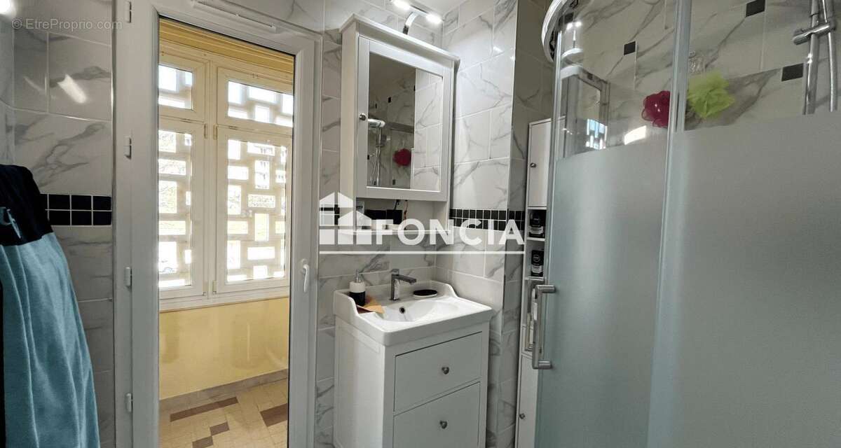 Appartement à LA MURE