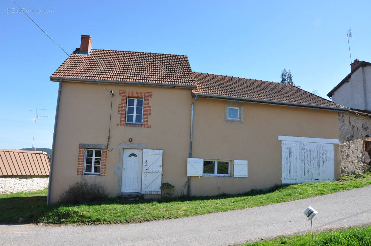 Maison à ARFEUILLES